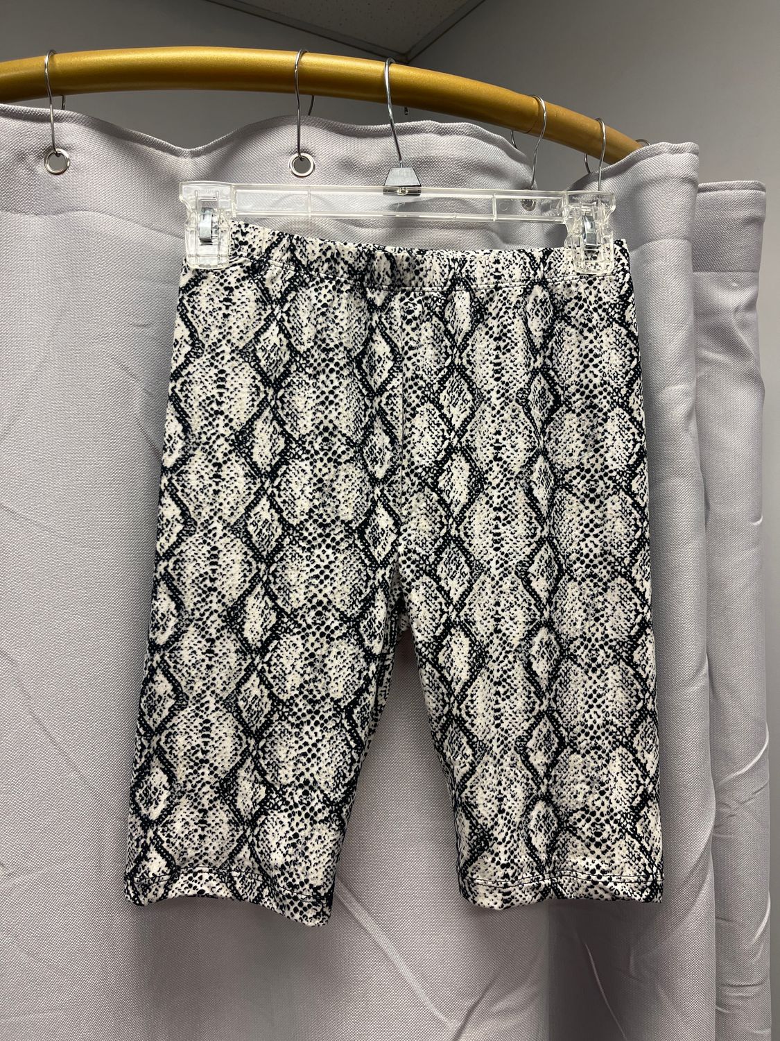 White/Black Snake Print Biker Shorts, Size: S