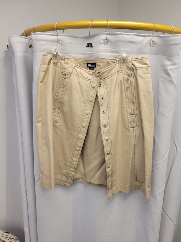 INC Beige (Snap Button) Skirt  NWT(14)