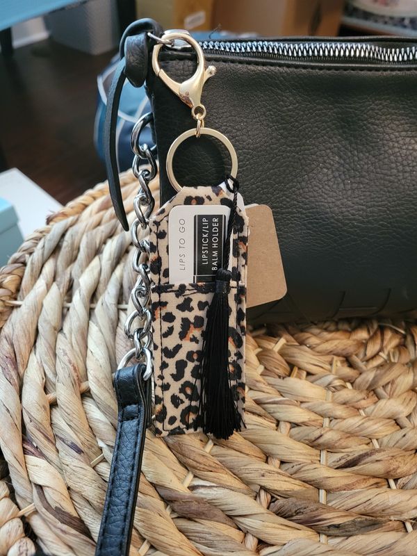 Lip Balm Holder *w/ free honey lip balm