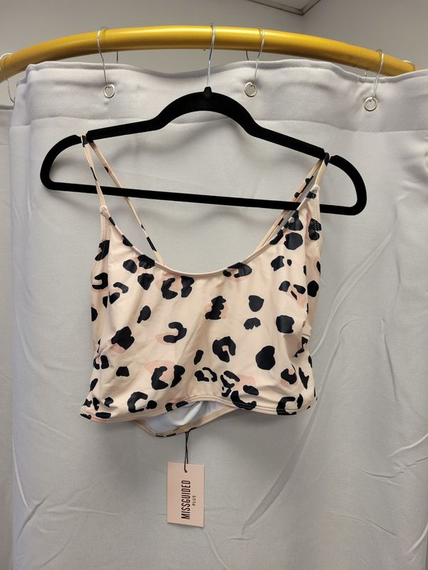 Pink Leopard Print Bikini top (14)