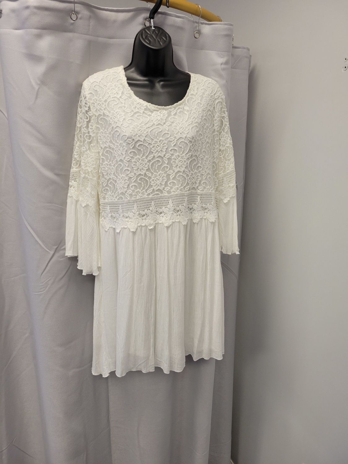 Indigo Soul White Lace Dress (L)NWT
