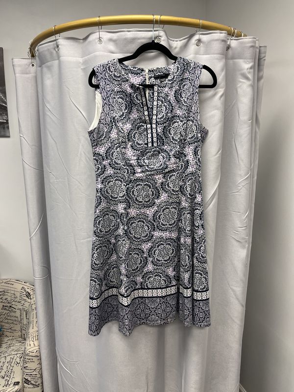 Maggy London  Dress (10) Pre-owned