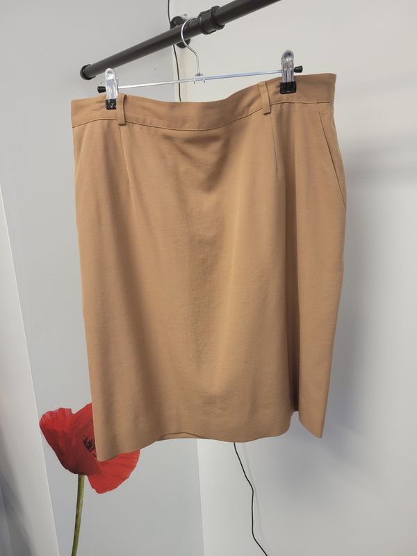 Liz Claiborne Brown Skirt (16)pre-owned