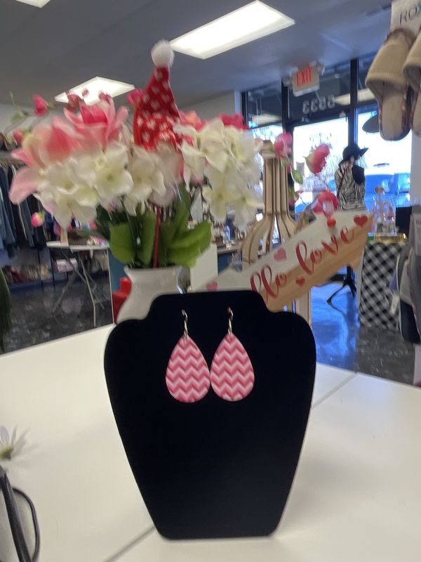 Pink Chevron Print Teardrop Earrings