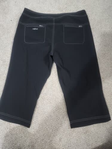 SheBeest Cycling Capris (M) Pre-owned