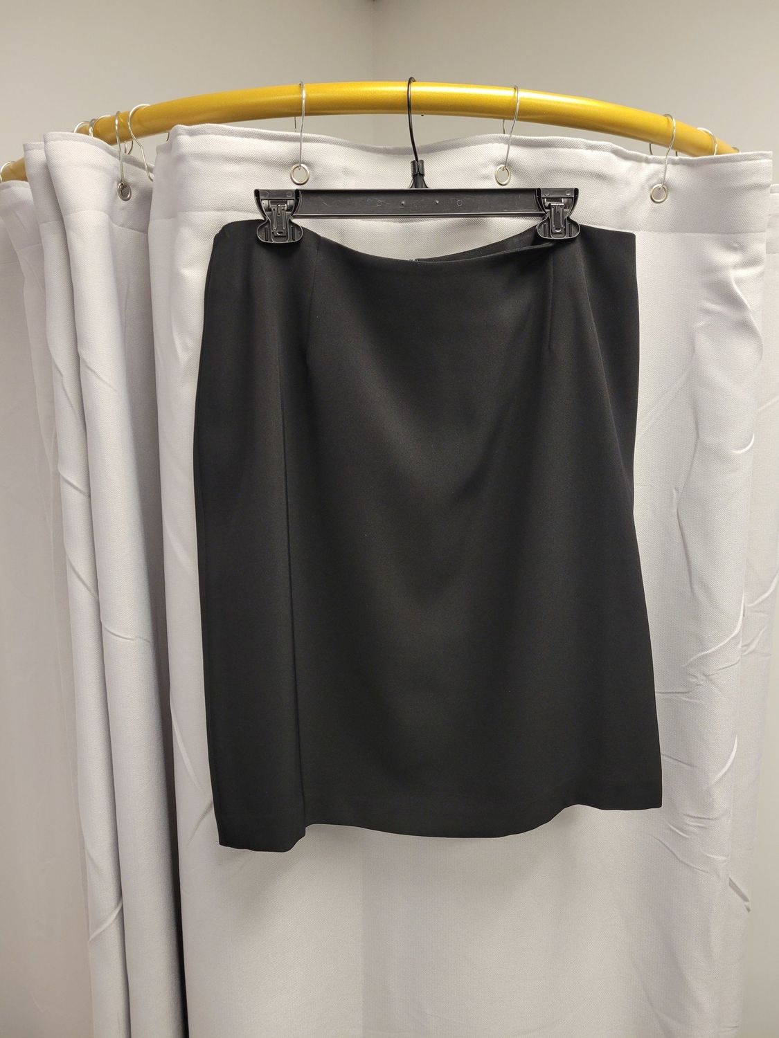 ALIA Black Skirt (14)pre-owned