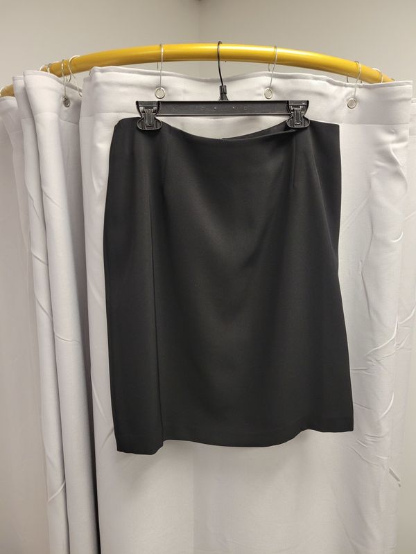 ALIA Black Skirt (14)pre-owned