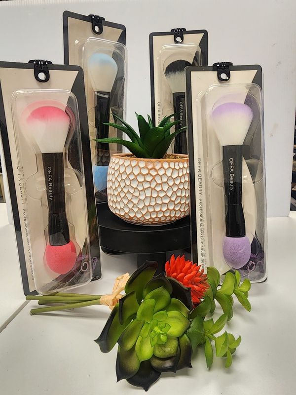 Dual Brush/Sponge Blender