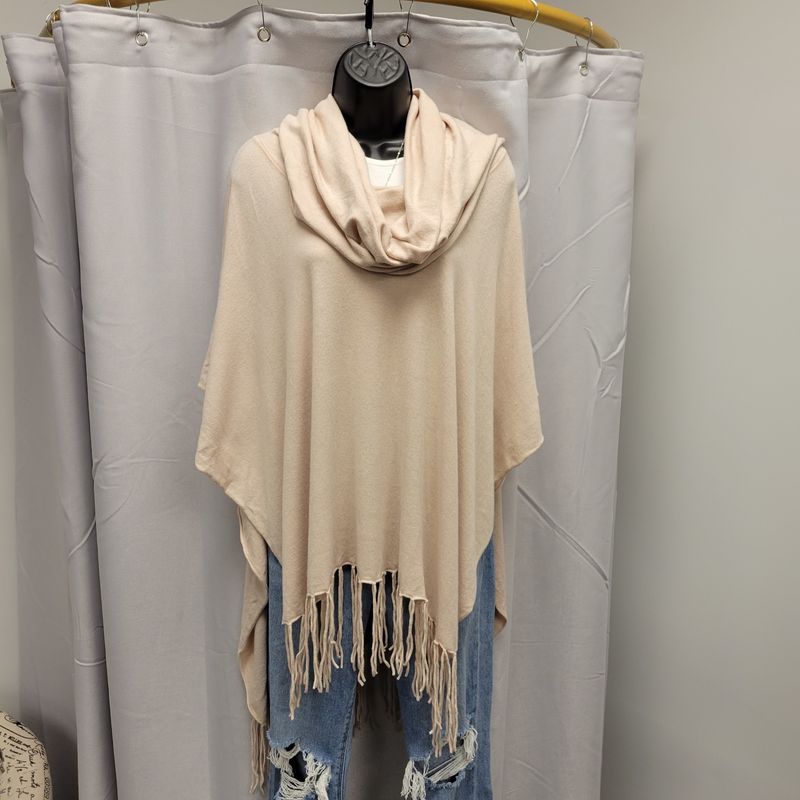 Lovestitch Cowlneck Poncho with Fringe (OS)Pre-owned