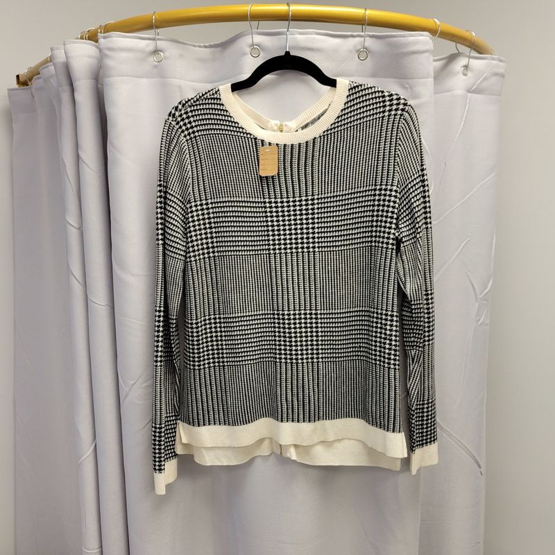 H&amp;M Black and White Plaid (M) Pre-owned