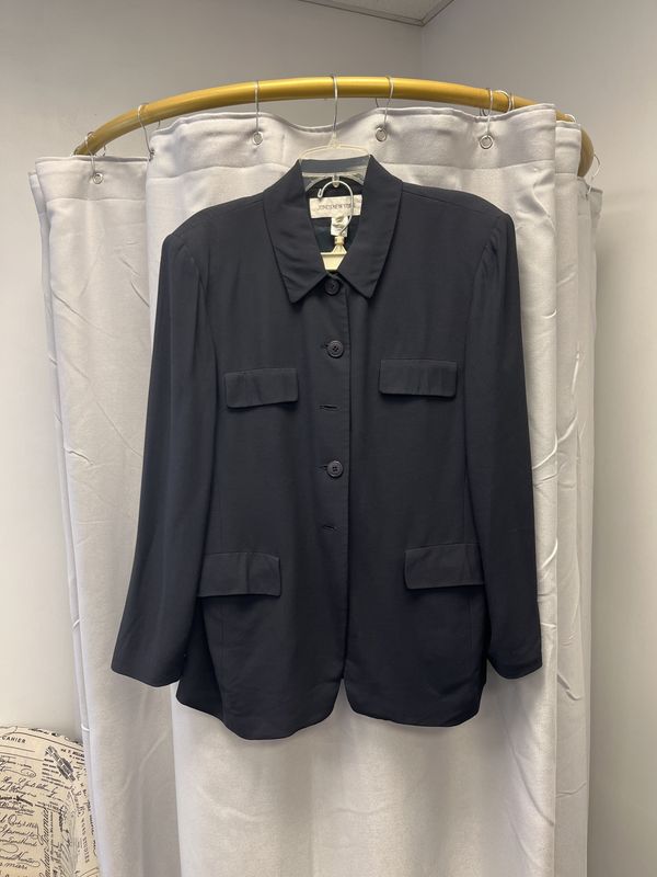 Jones New York Navy Two Piece Jacket and Skirt Suit (14) (Pre-owned)
