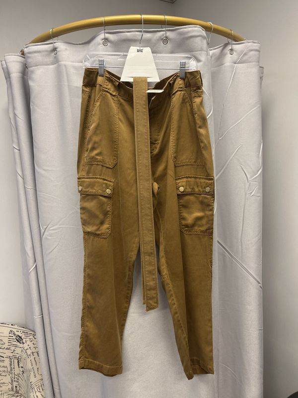 White House Black Market Brown Cargo (12) Pre-owned