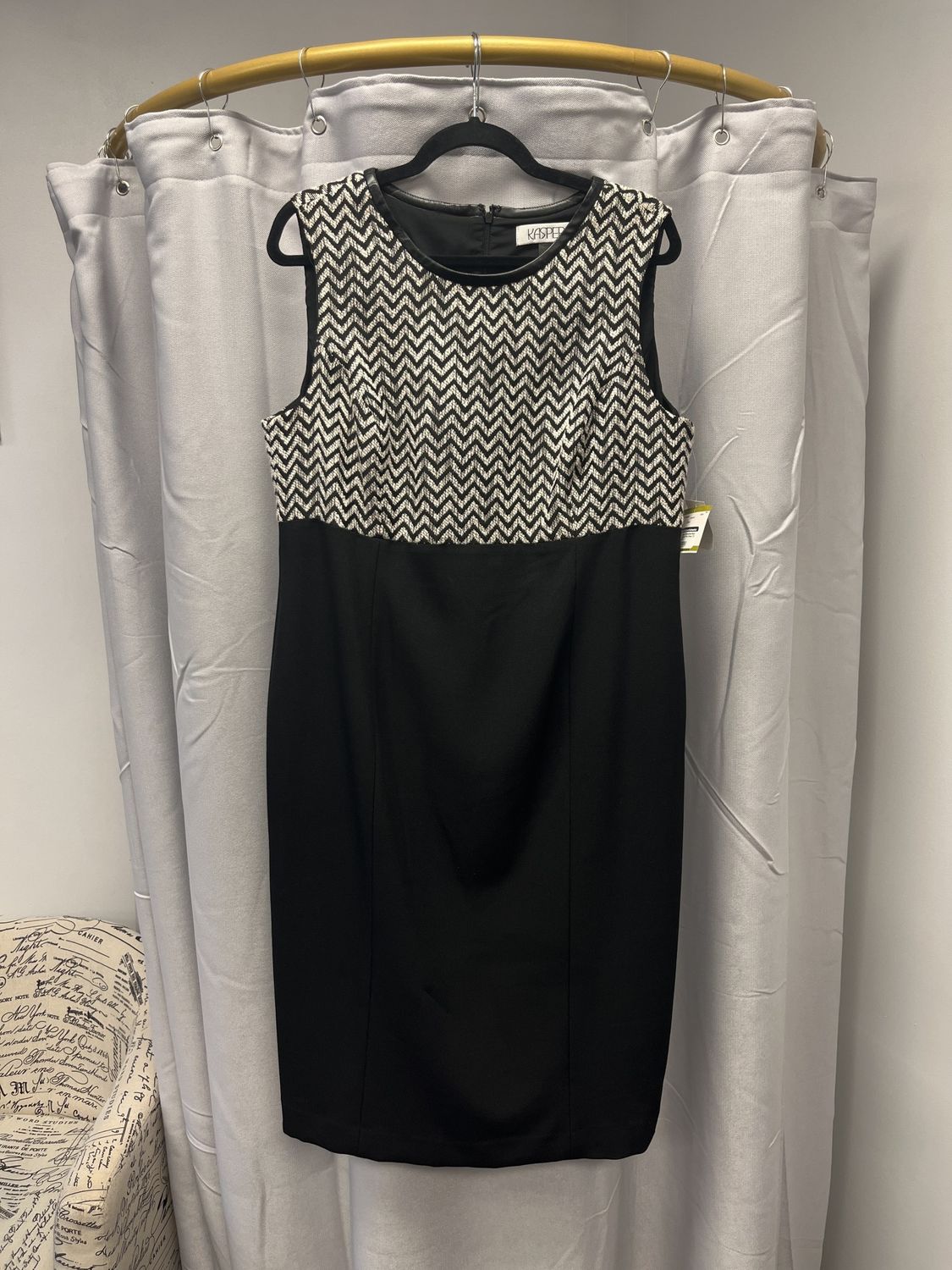 Kasper Sleeveless Black Chevron Print Dress (14) (NWT)