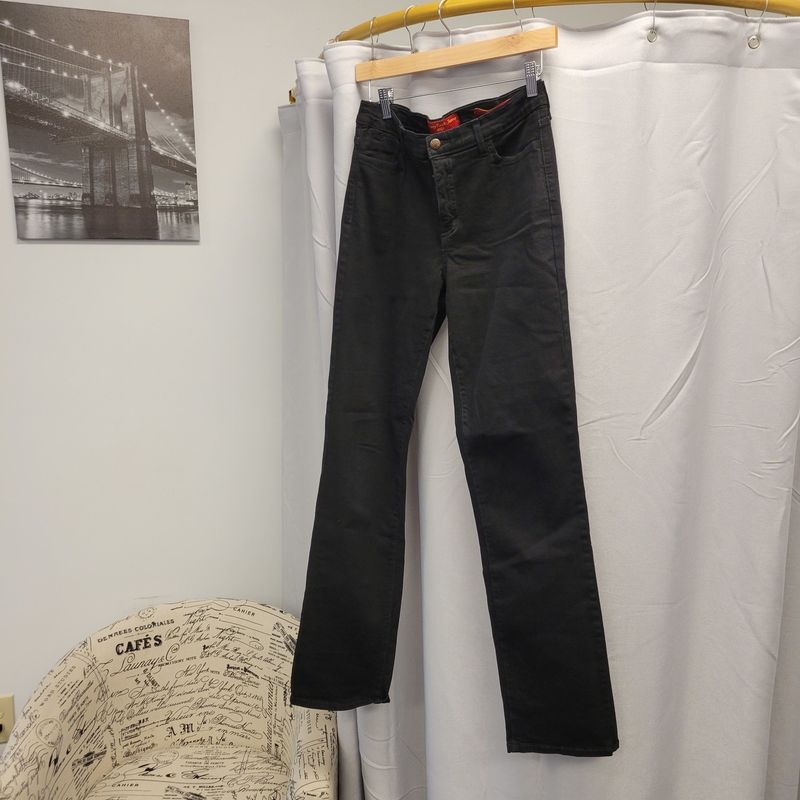 NYDJ Tummy Tuck Denims (8) Pre-owned