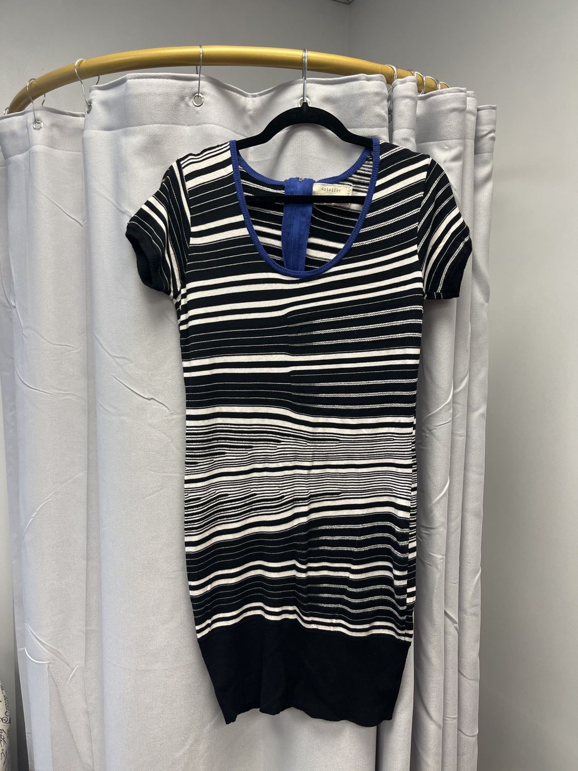 Artelier Nicole Miller Striped Knit Dress (M) Pre-owned