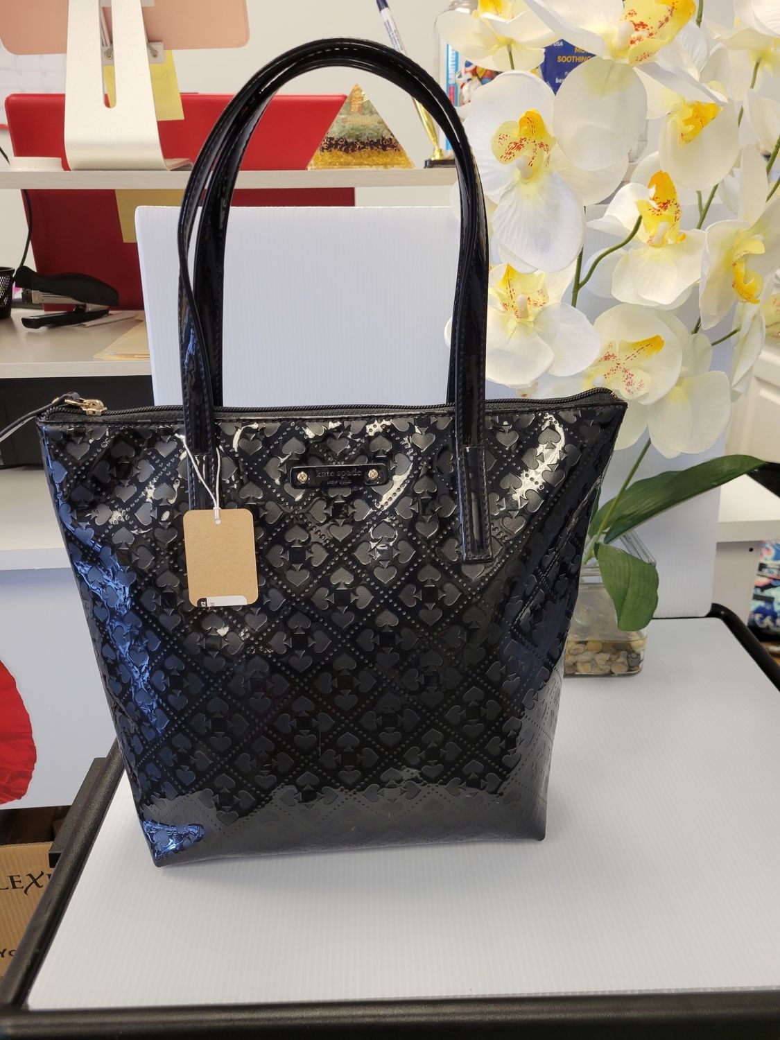 Kate Spade Signature Black Patent Leather Handbag (pre-owned)