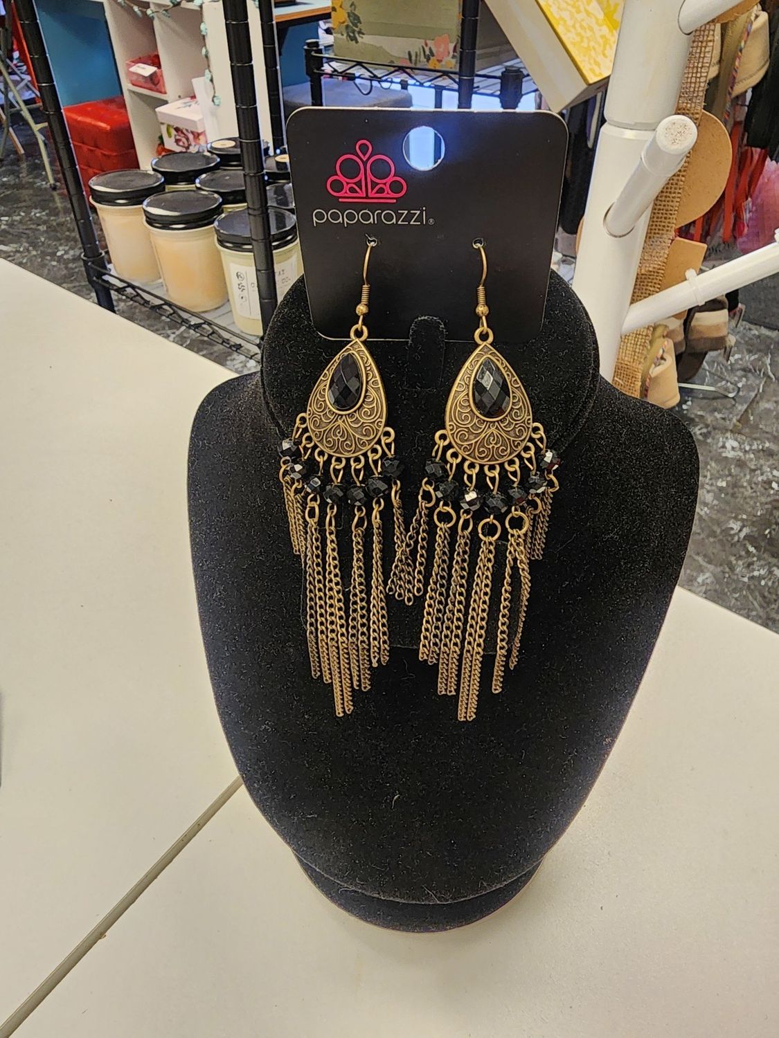 Paparazzi: Floating on HEIR Dangle Earrings
