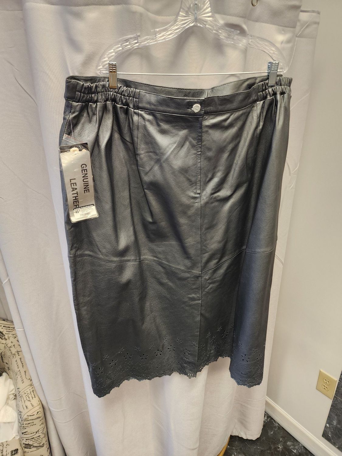 Via Accenti Plus Size Charcoal Gray Genuine Leather Skirt (4x-5x) nwt