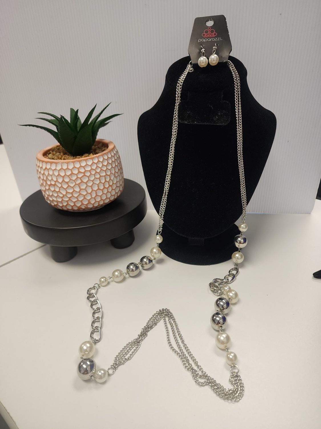 Paparazzi &quot;Uptown Talker&quot; White &amp; Silver Long Necklace and Earring Set  (NWT)
