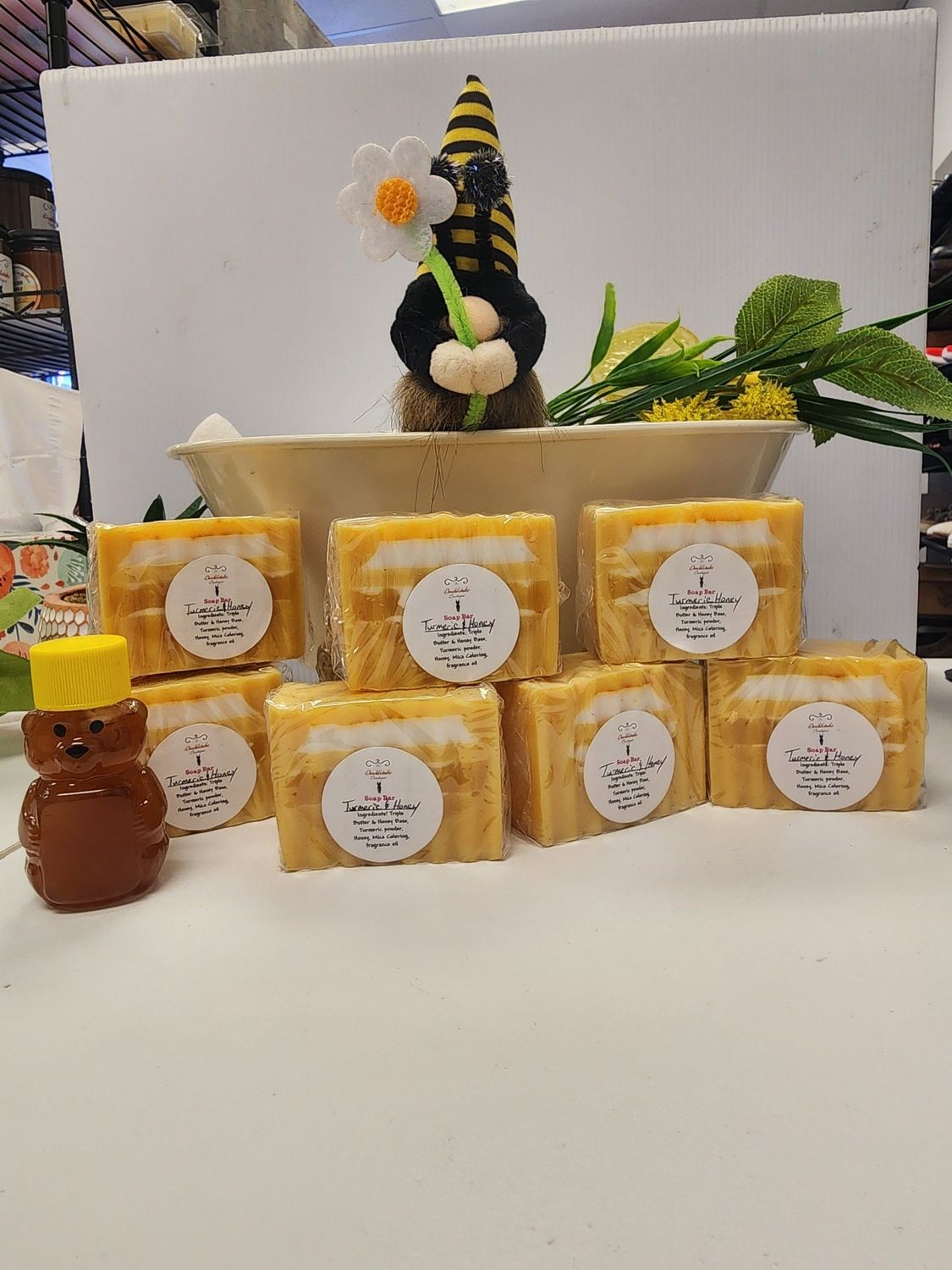 DTB Handmade Turmeric Soap Bar (4.5 oz)