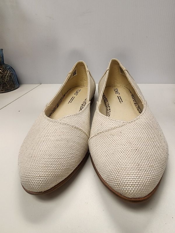 Tom&#39;s Natural Melange Woven Jutti Neat Flats (8M) Like New