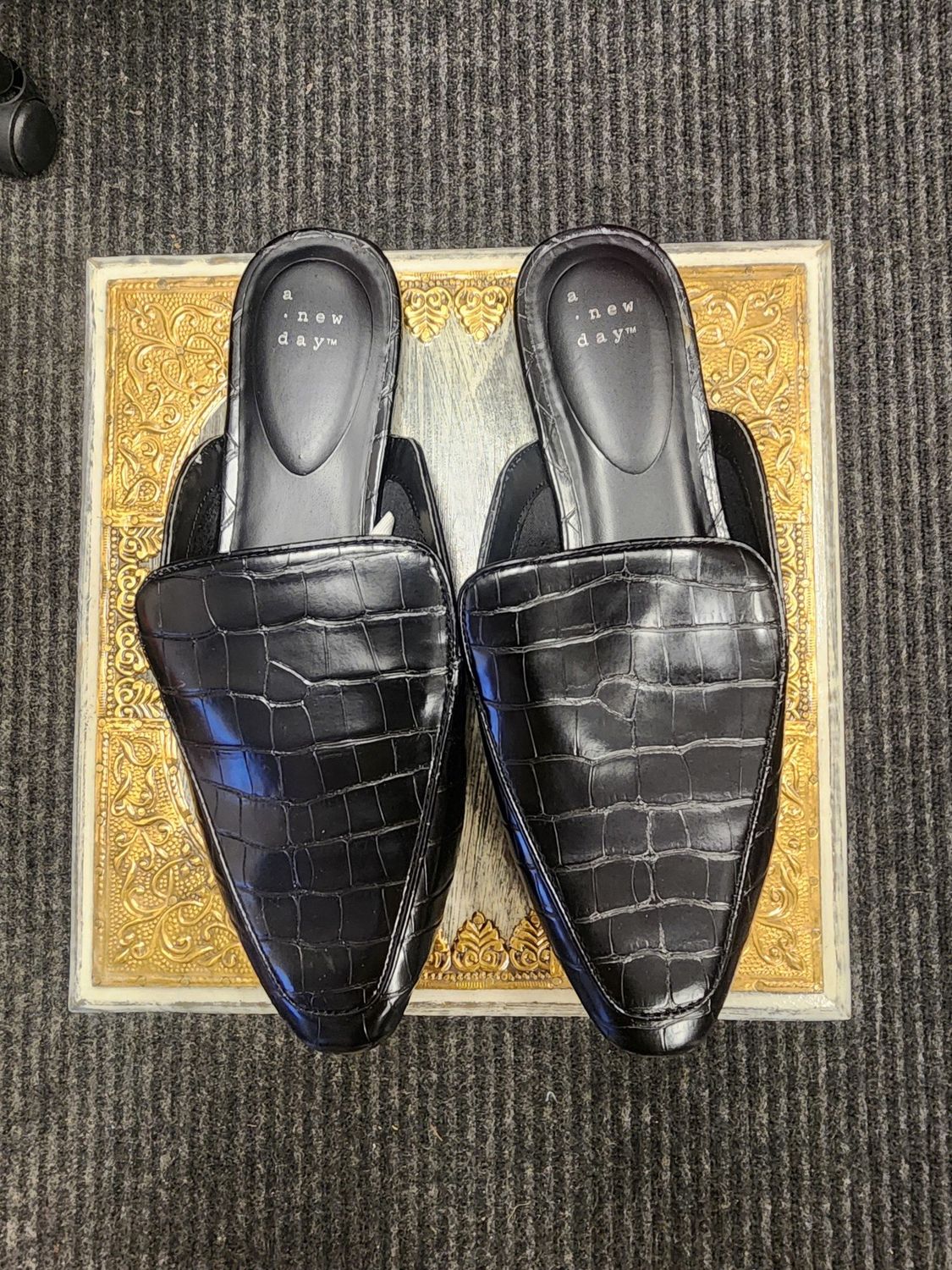 A New Day Croco Mule Flats (7.5) Used