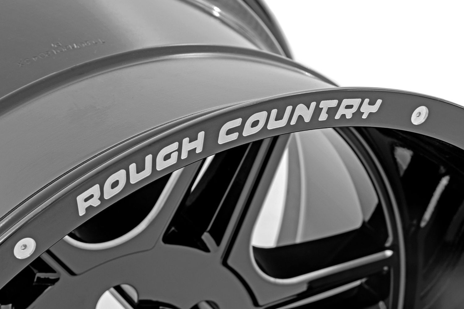 Rough Country 92 Series Wheel | Machined One-Piece | Gloss Black | 22x12 | 6x135 | -44mm