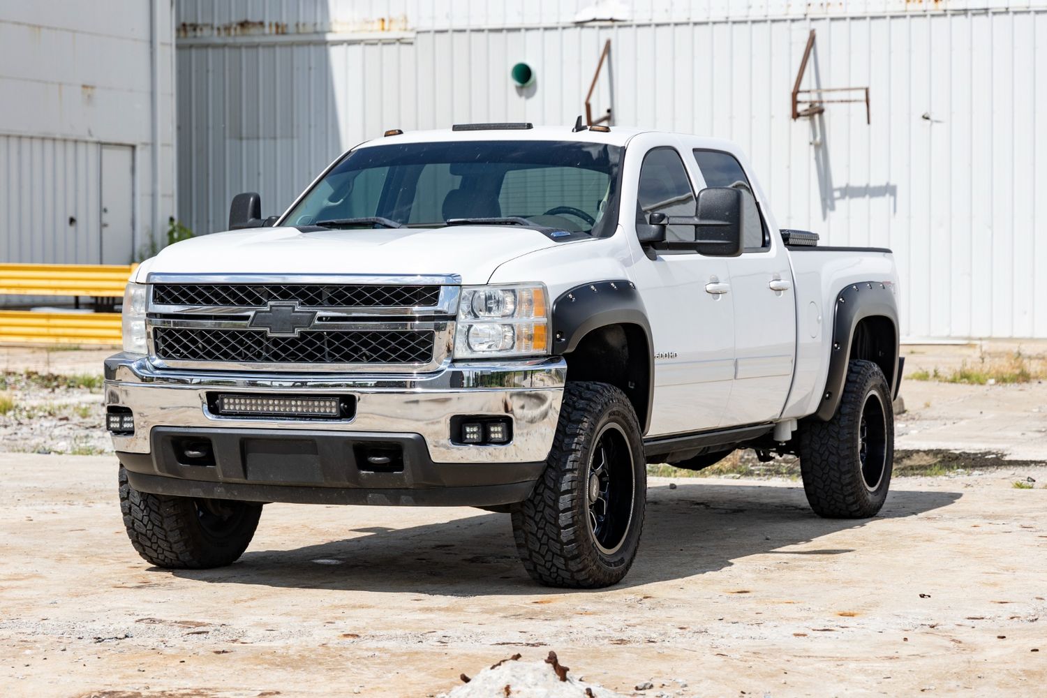 Pocket Fender Flares | 6'7 Pocket Fender Flares | 6'7" & 8'Bed | GAP Imperial Blue | Chevy Silverado 1500/2500HD/3500HD (07-14)