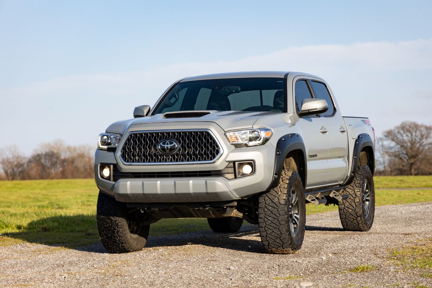 Pocket Fender Flares | 8T6 Voodoo Blue | Toyota Tacoma 2WD/4WD (16-23)