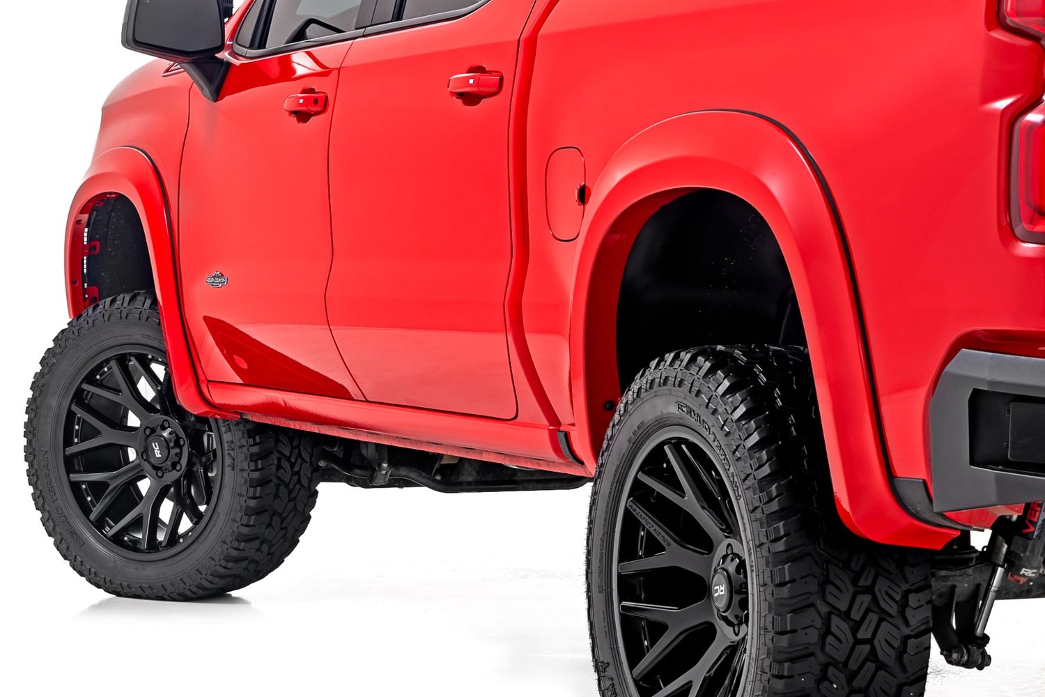 Fender Flares | Sport | GXN Deep Bronze | 2020-2024 Chevy Silverado 2500/3500