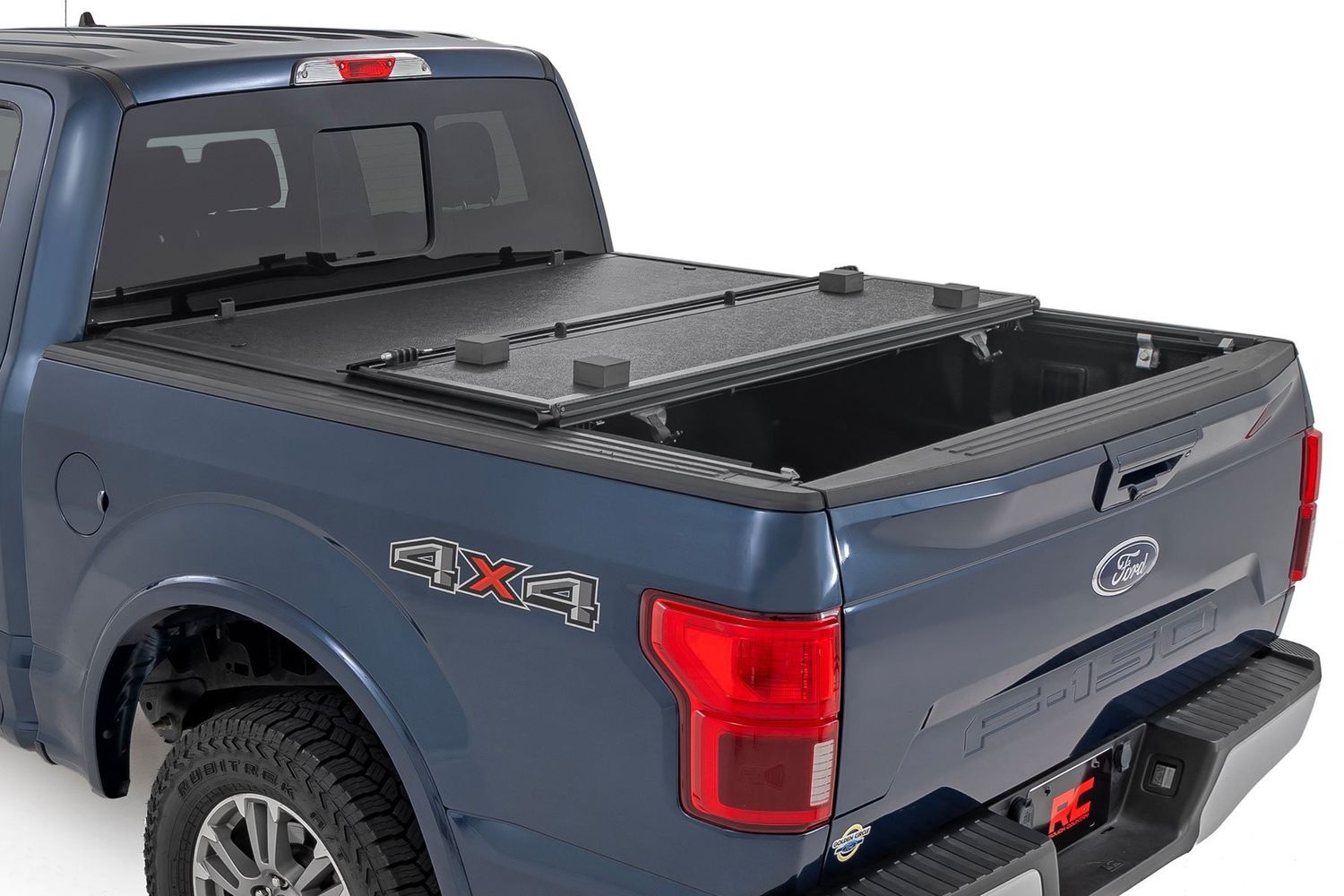 Hard Low Profile Bed Cover | 6'10 Hard Low Profile Bed Cover | 6'10" Bed | Ford F-250/F-350 Super Duty (17-24)