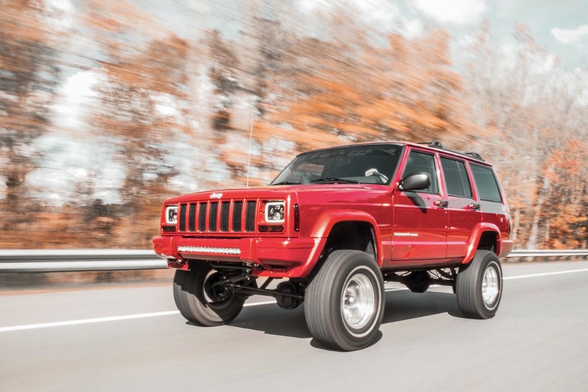 4.5 Inch Lift Kit | RR springs | Jeep Cherokee XJ 2WD/4WD (1984-2001) 4.5 Inch Lift Kit | RR springs | Jeep Cherokee XJ 2WD/4WD (1984-2001)