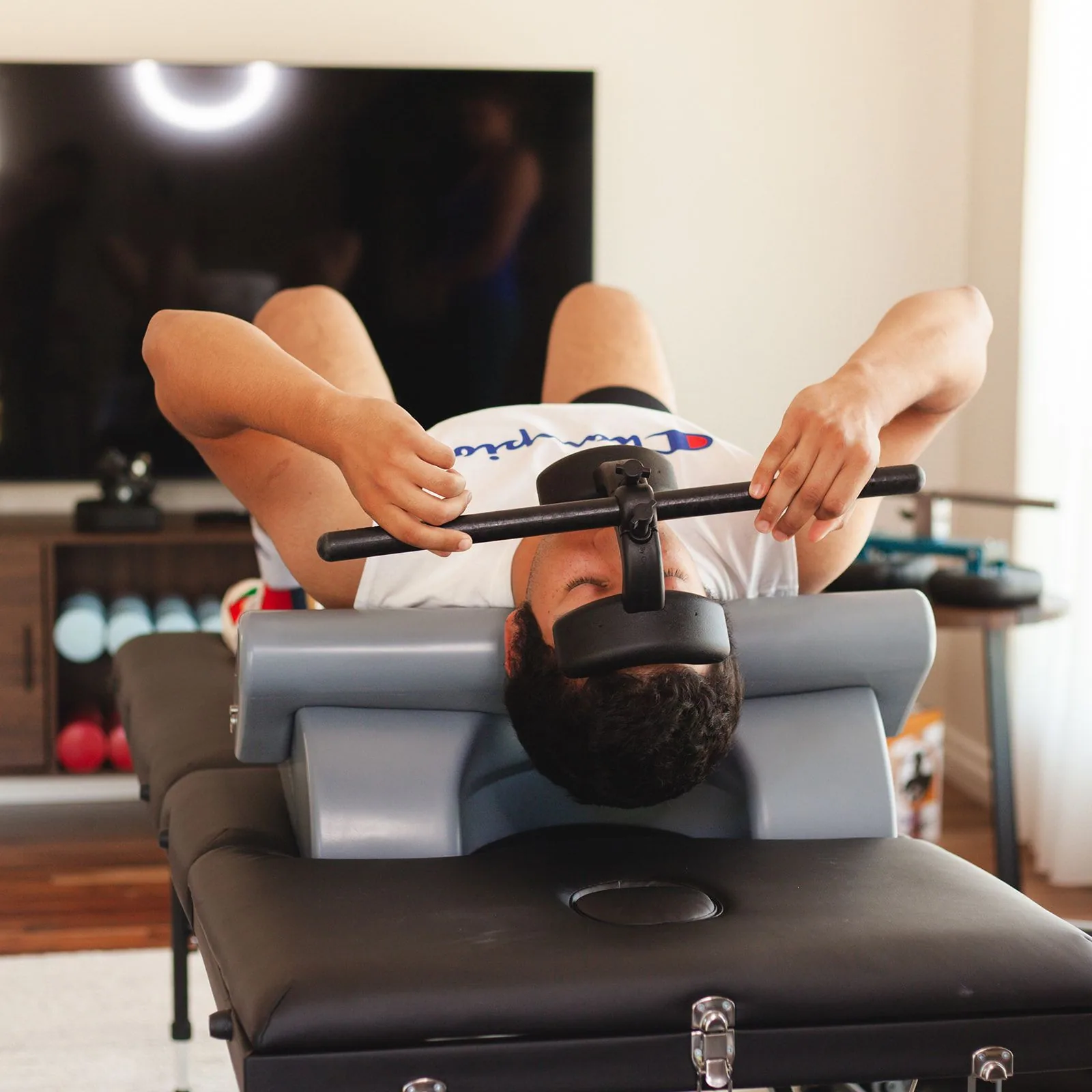 Using Neck Shaper while lying on Power Cushion