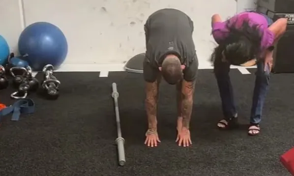 Marlon 'Chito' Vera touching the floor after training session