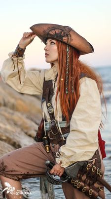Pirate hat. Leather tricorn.