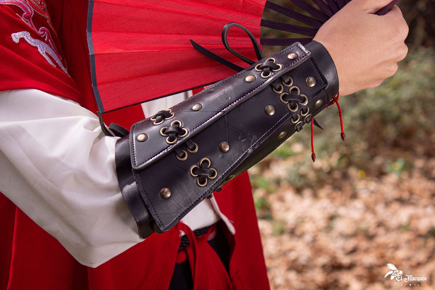 LARP Samurai leather bracers. Larp armor style samurai