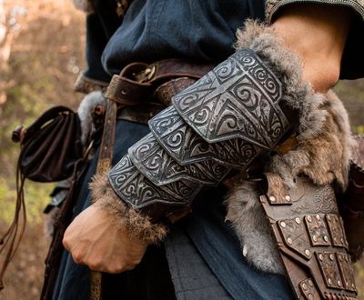 Viking leather bracers, Barbarian model