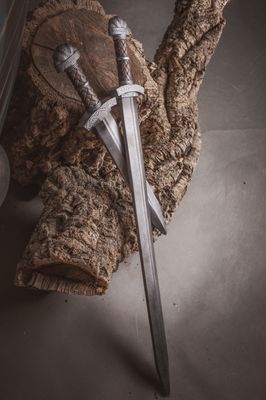 "Egil" Long Sword