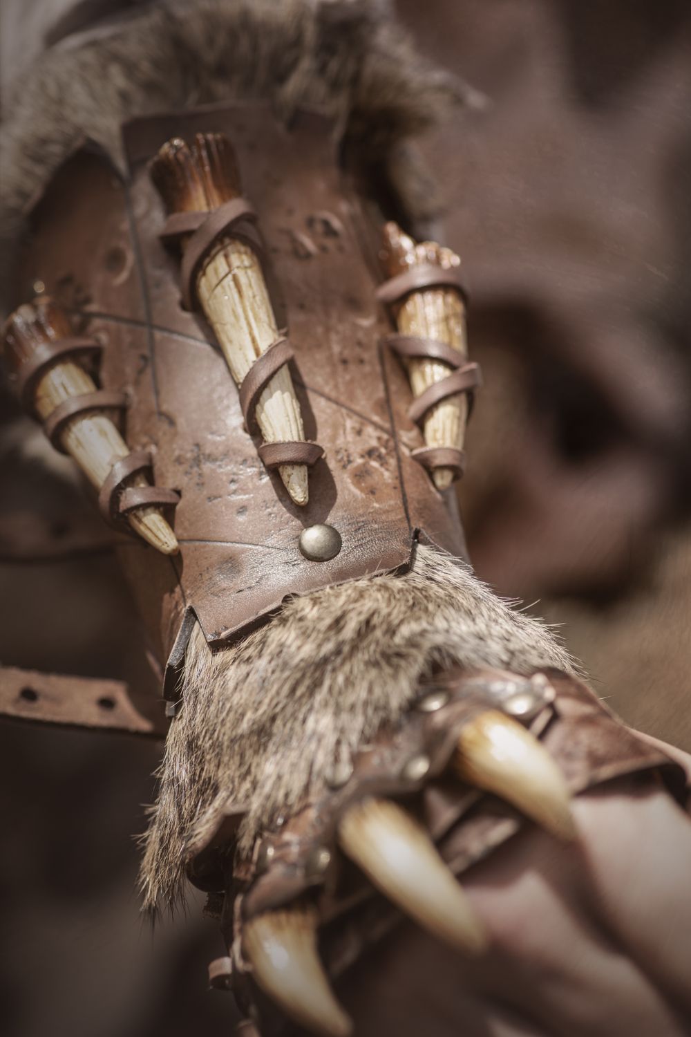 "Berserk" Short Bracers