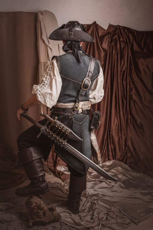 Leather pirate baldric for larp