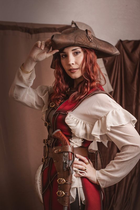 Pirate hat. Leather tricorn.