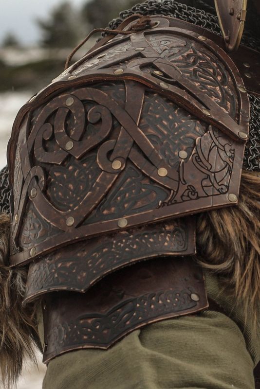 Leather shoulderpad viking style, Baldur model