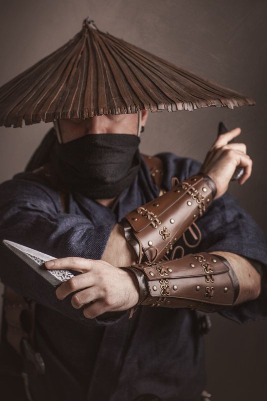 LARP Samurai leather bracers. Larp armor style samurai