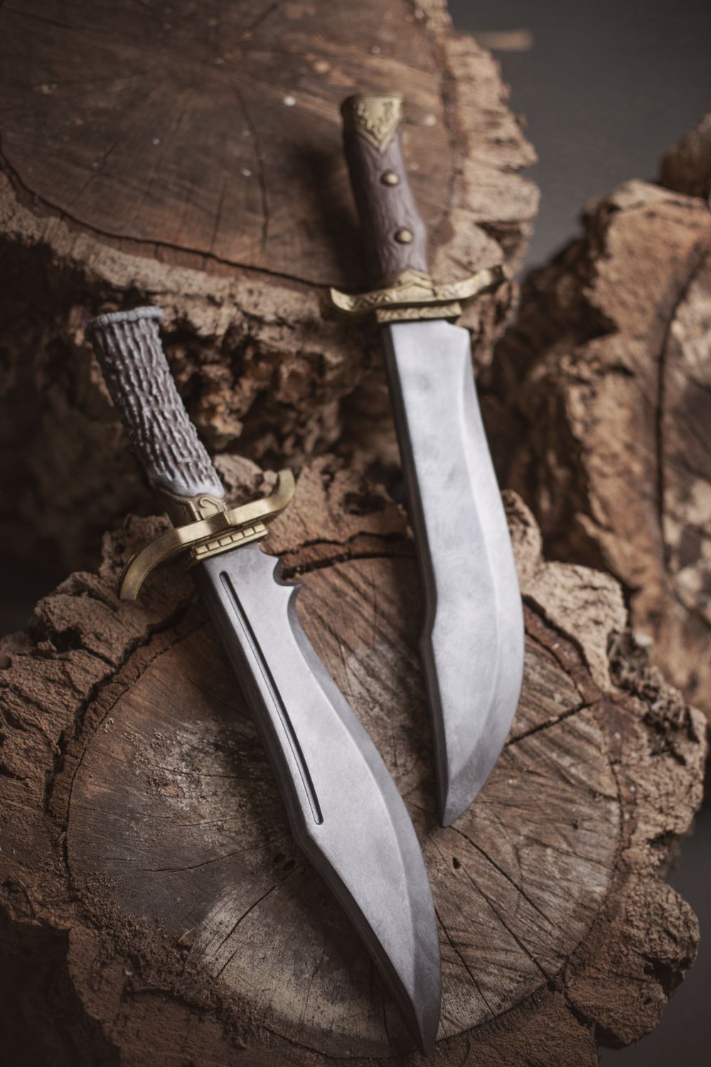 Bowie knife dagger for LARP, with bone handler