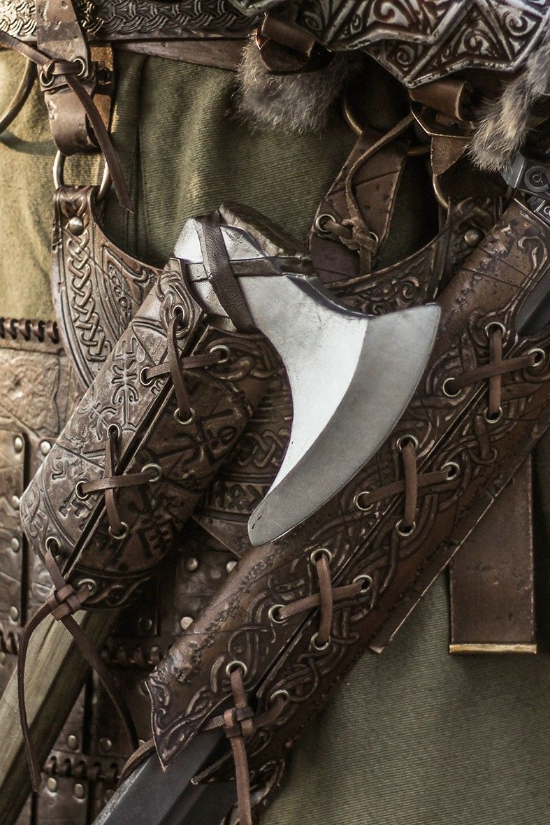"Barbarian" Scabbard