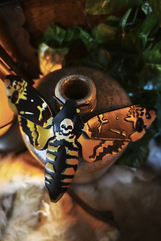 Death's head moth hairpin (Acherontia atropos)