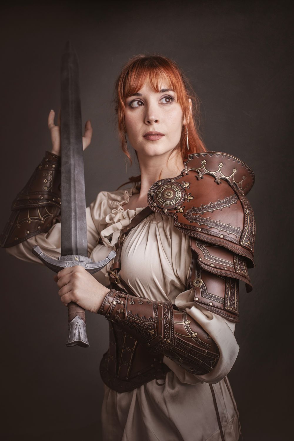 Leather shoulder armor renaissance style, Alastor model