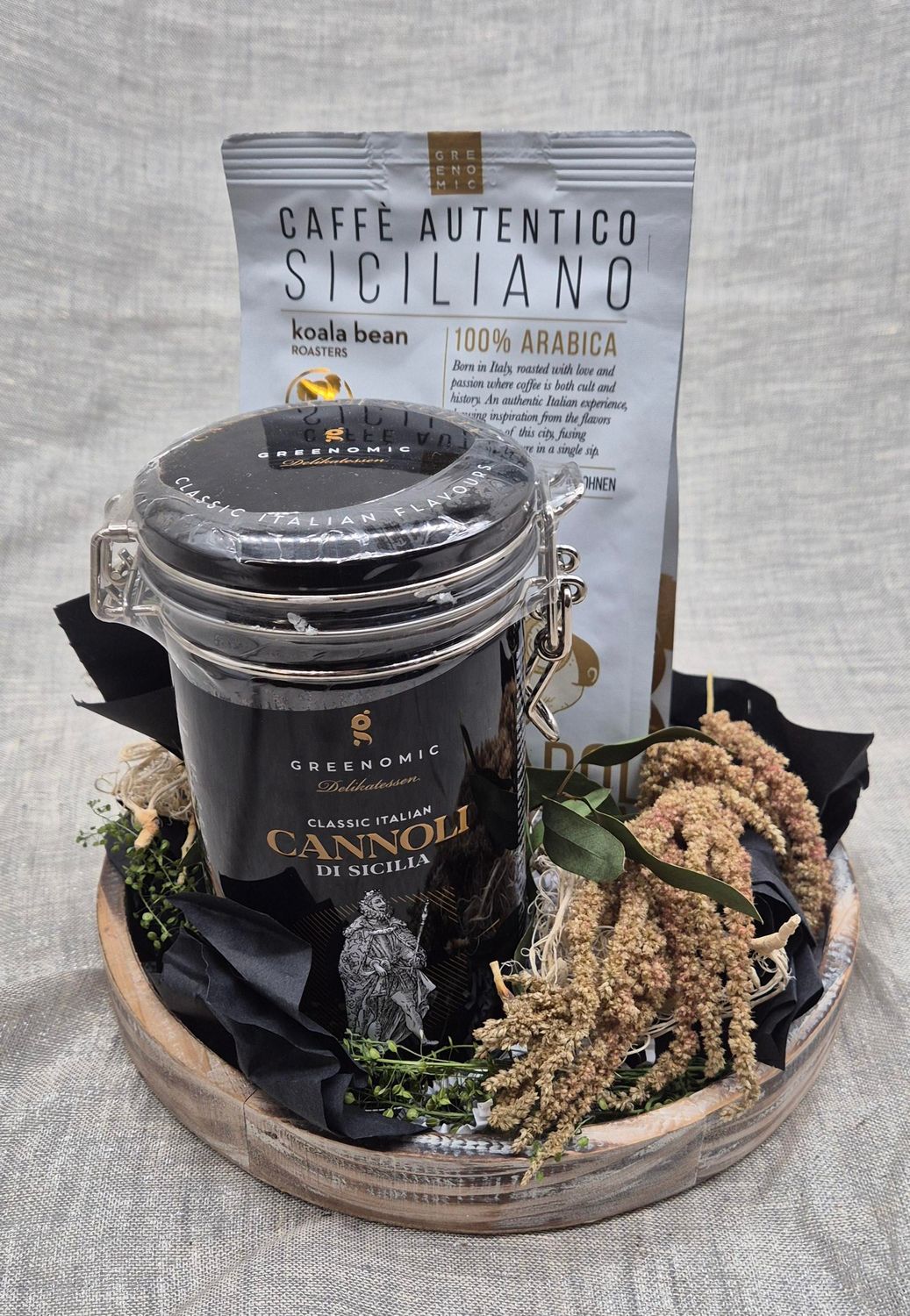 Koala Bean Kaffee mit Cannoli