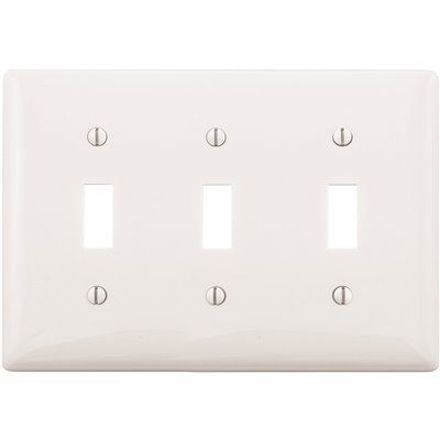 HUBBELL WIRING 3-Gang White Toggle Wall Plate