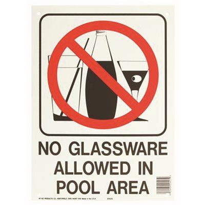 NO GLASSWARE ALLOWED IN POOL SIGN